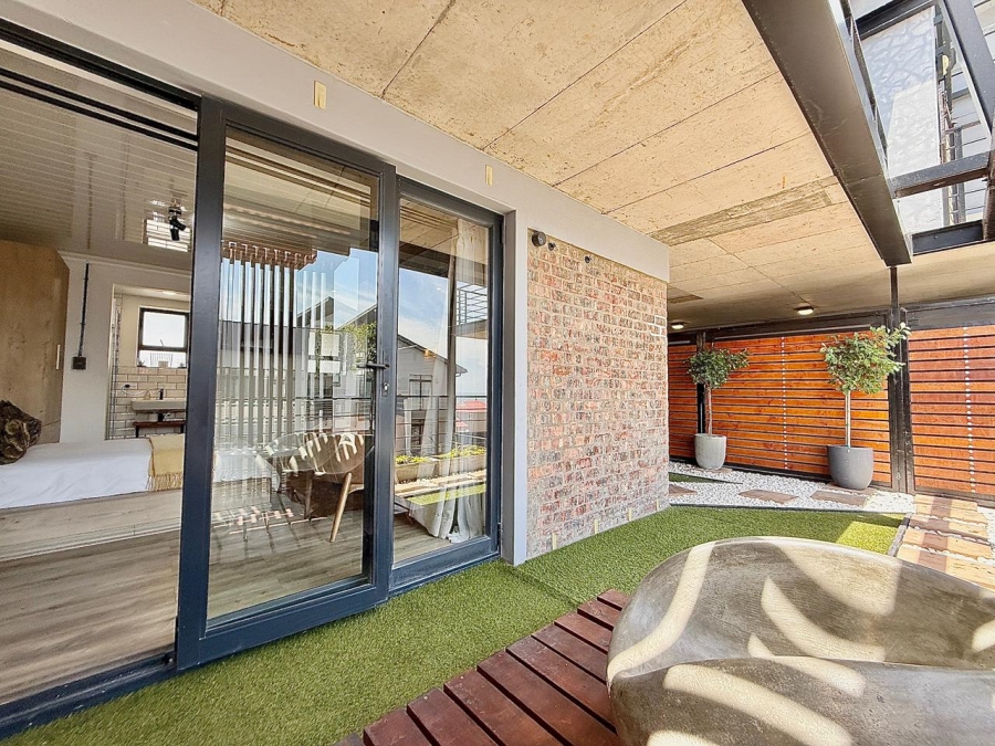 1 Bedroom Property for Sale in West Beach Western Cape